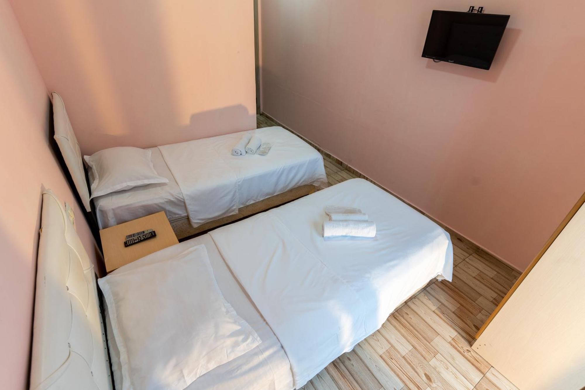 Hotel Ponto Vechio 巴统 外观 照片